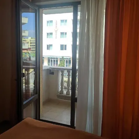 Royal Sun, 6 People, 600 M From The Sea Appartement *