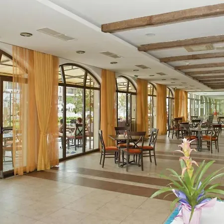 Royal Sun, 6 People, 600 M From The Sea * Slantchev Briag