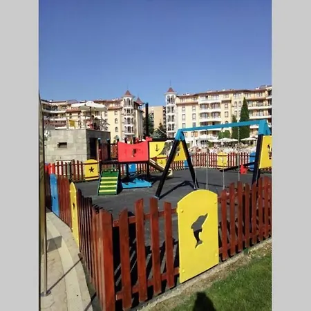 Royal Sun, 6 People, 600 M From The Sea * Slantchev Briag